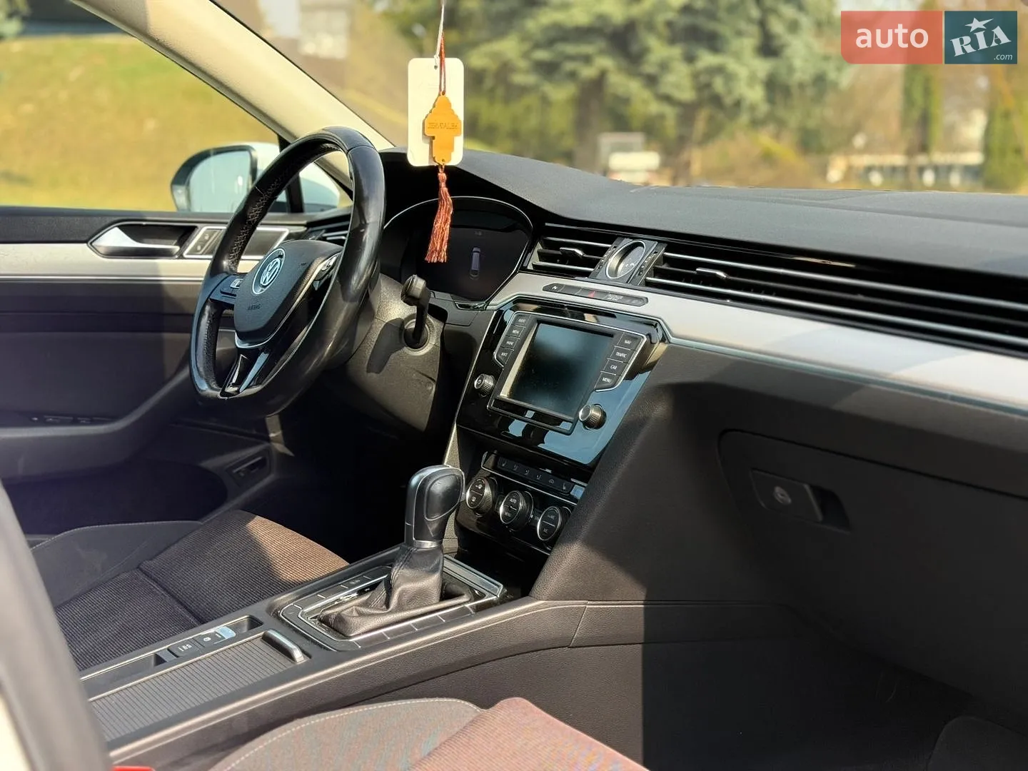 2017 Volkswagen Passat - мініатюра 11