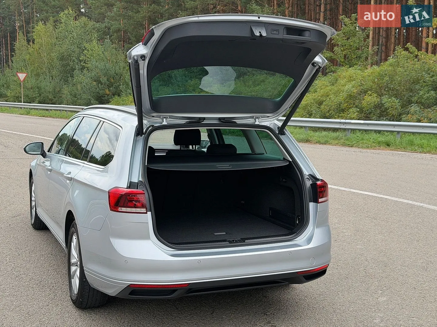 2021 Volkswagen Passat - мініатюра 73