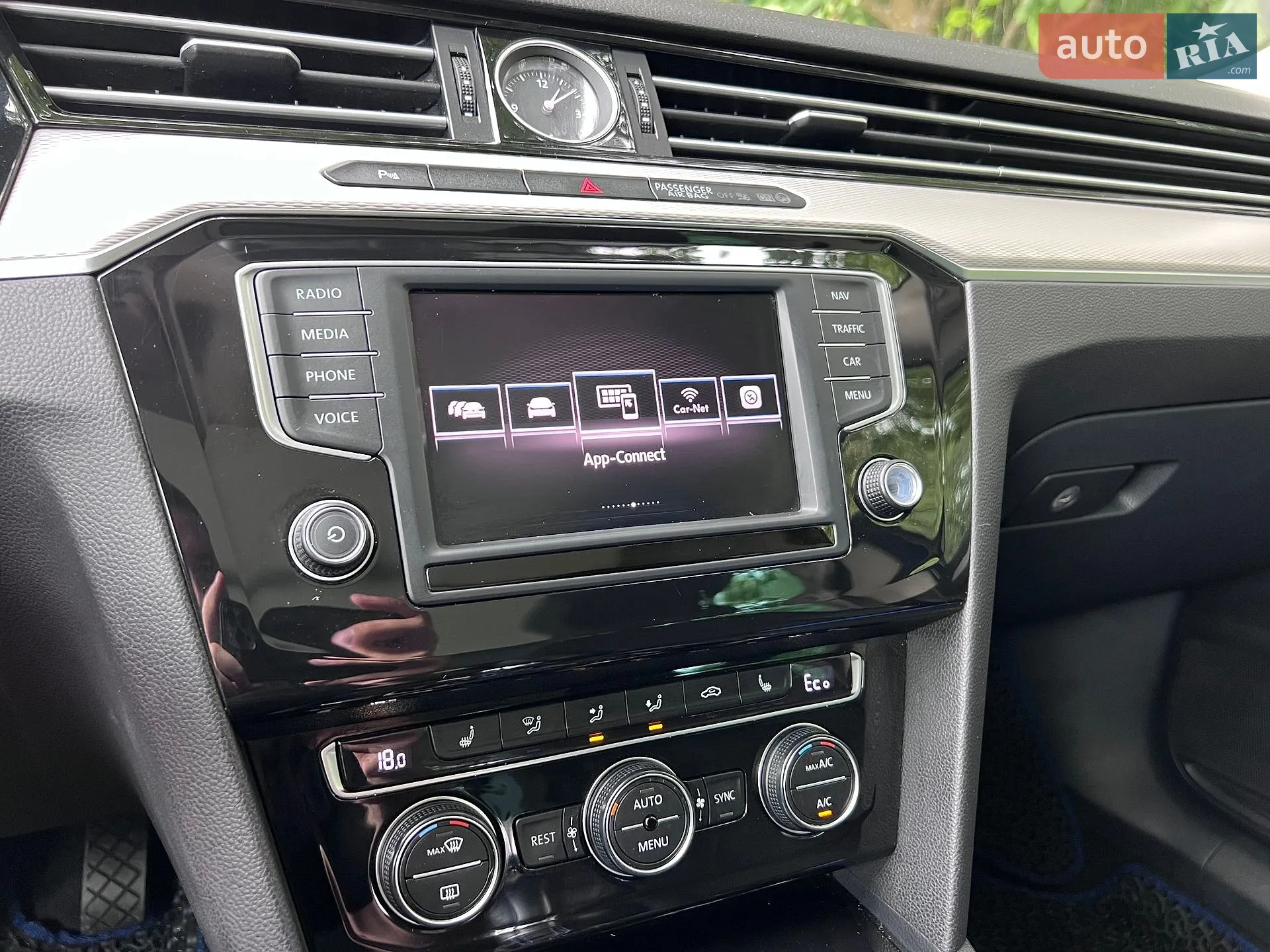 2016 Volkswagen Passat - мініатюра 20