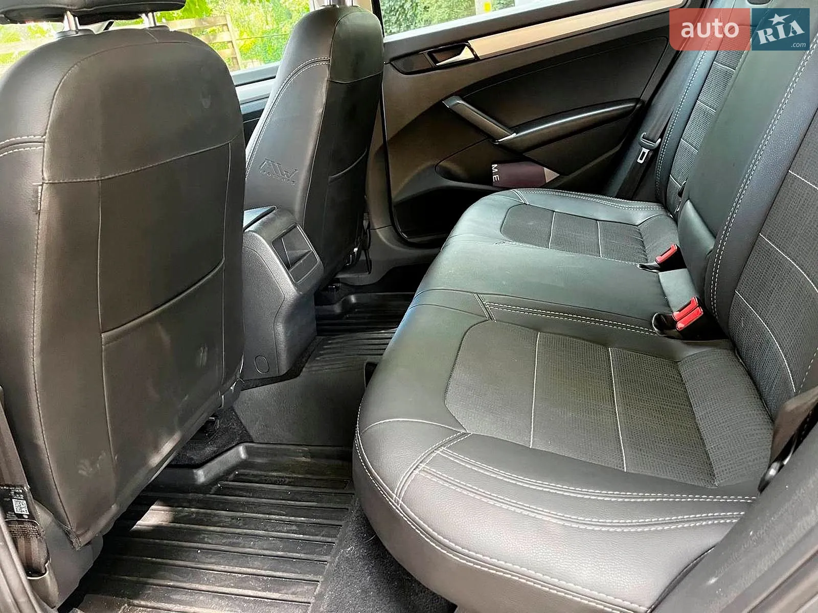 2019 Volkswagen Passat - мініатюра 18