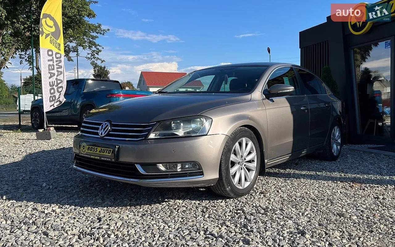 2012 Volkswagen Passat - мініатюра 3