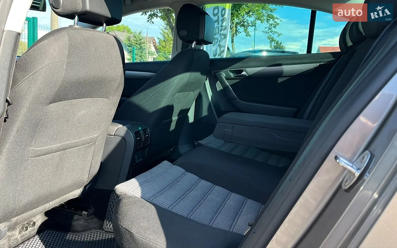 2012 Volkswagen Passat - мініатюра 19