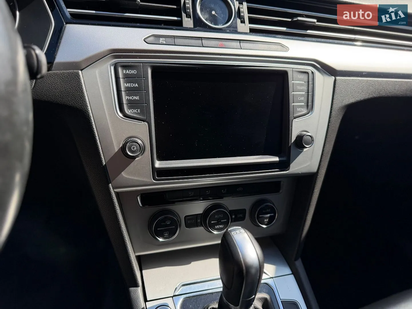 2015 Volkswagen Passat - мініатюра 13