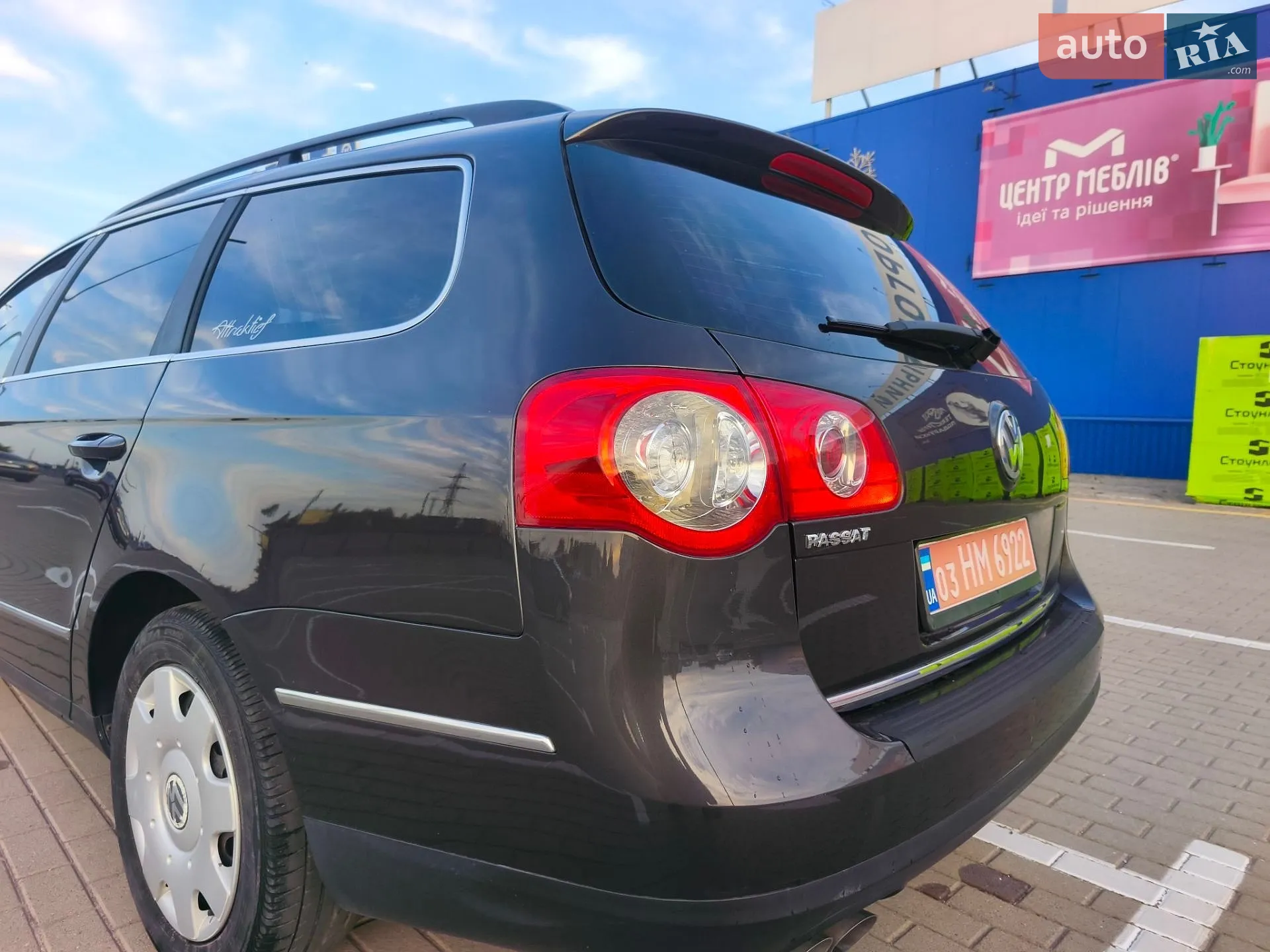 2010 Volkswagen Passat - мініатюра 10