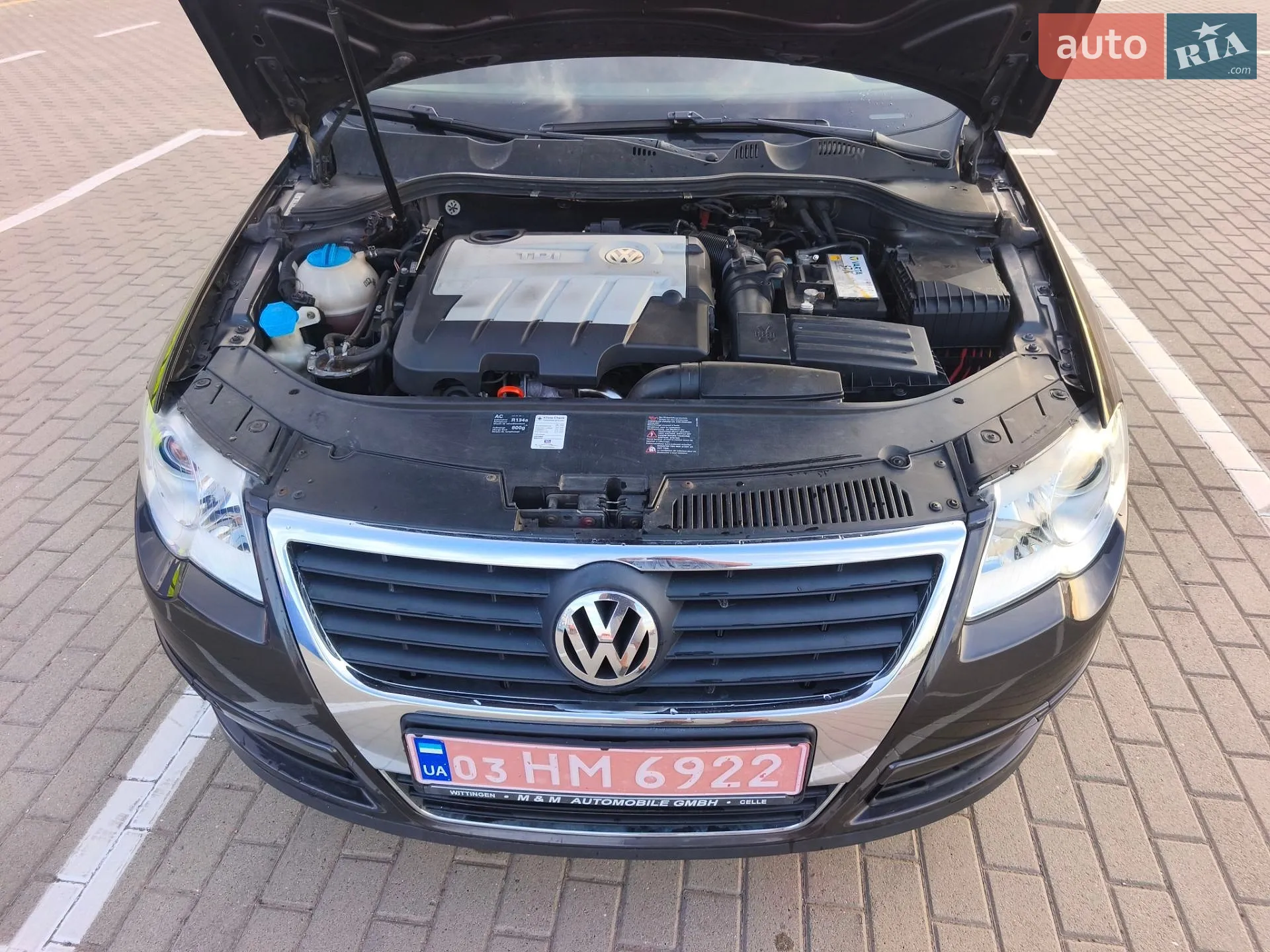2010 Volkswagen Passat - мініатюра 17