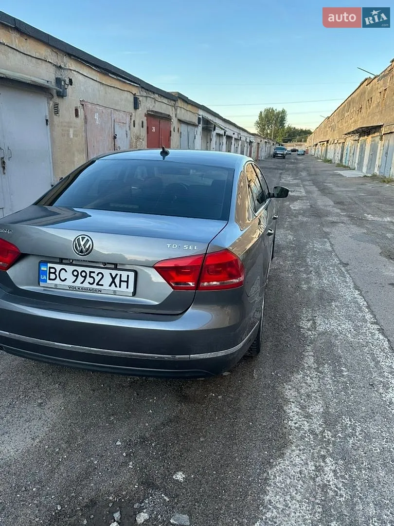 2013 Volkswagen Passat - мініатюра 8