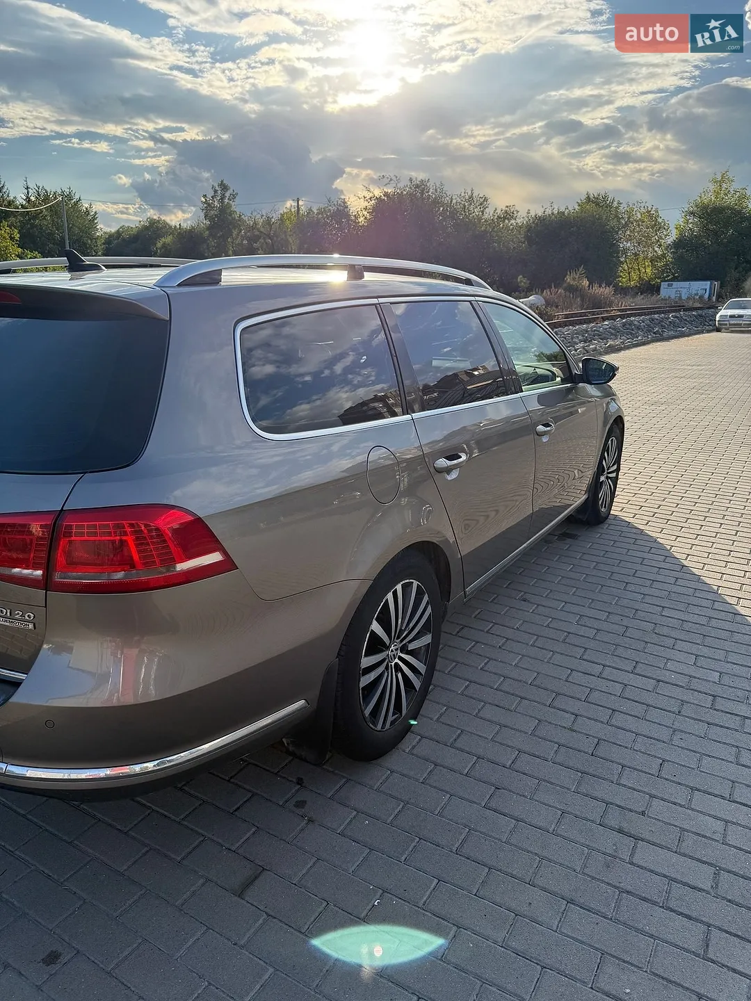 2011 Volkswagen Passat - мініатюра 6