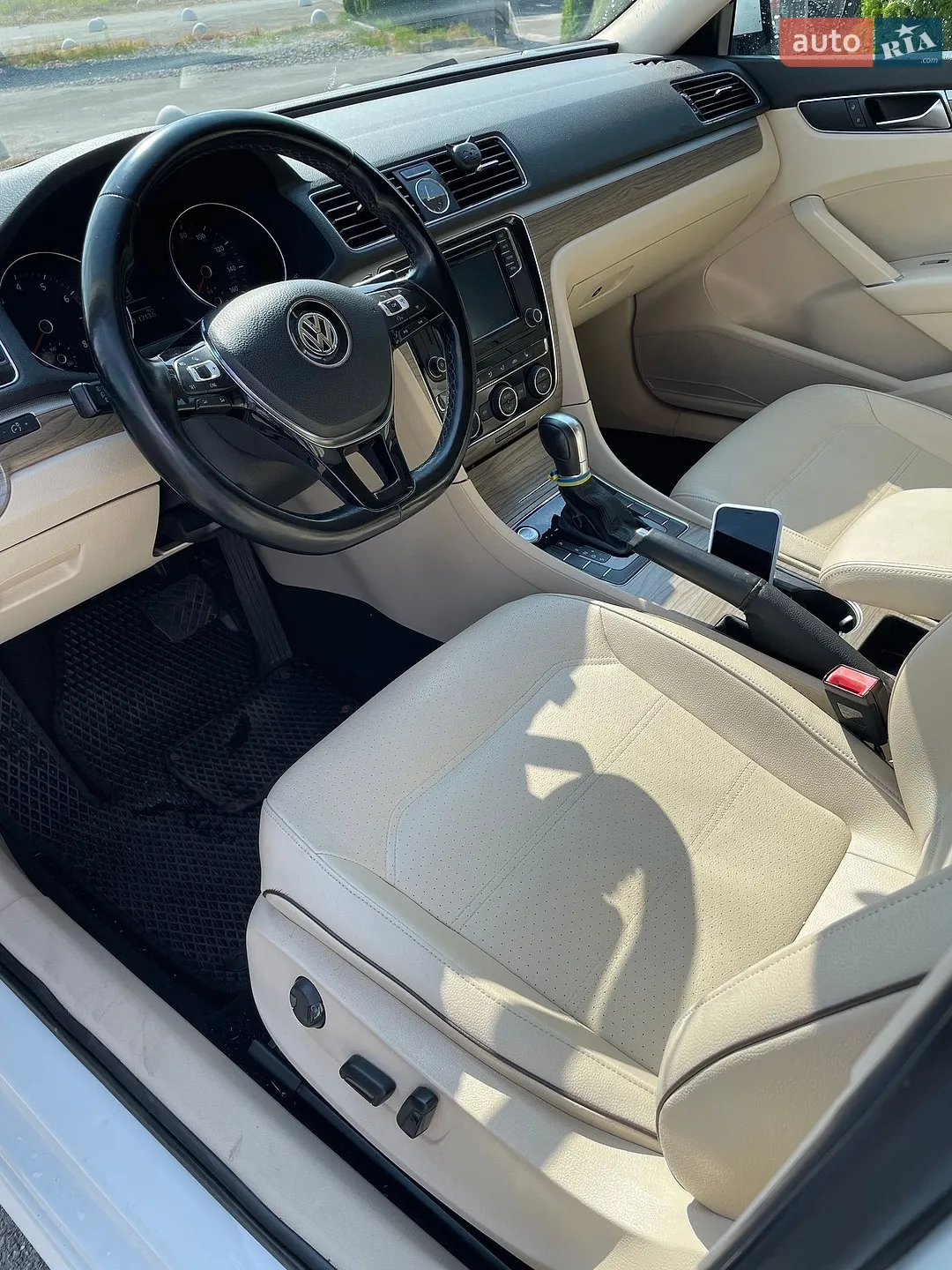 2016 Volkswagen Passat - мініатюра 3