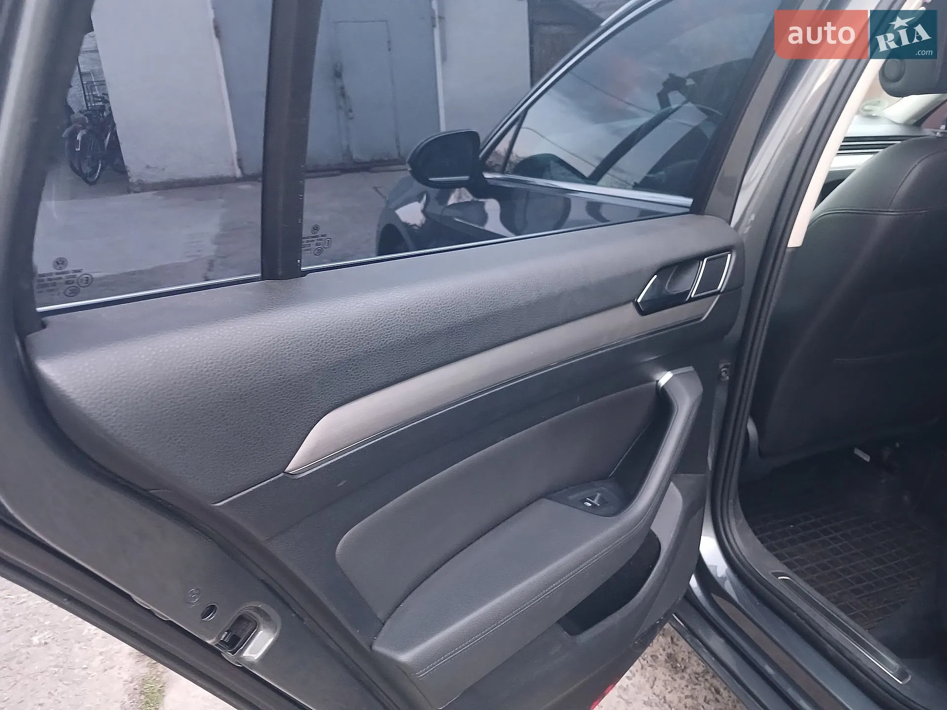 2016 Volkswagen Passat - мініатюра 15
