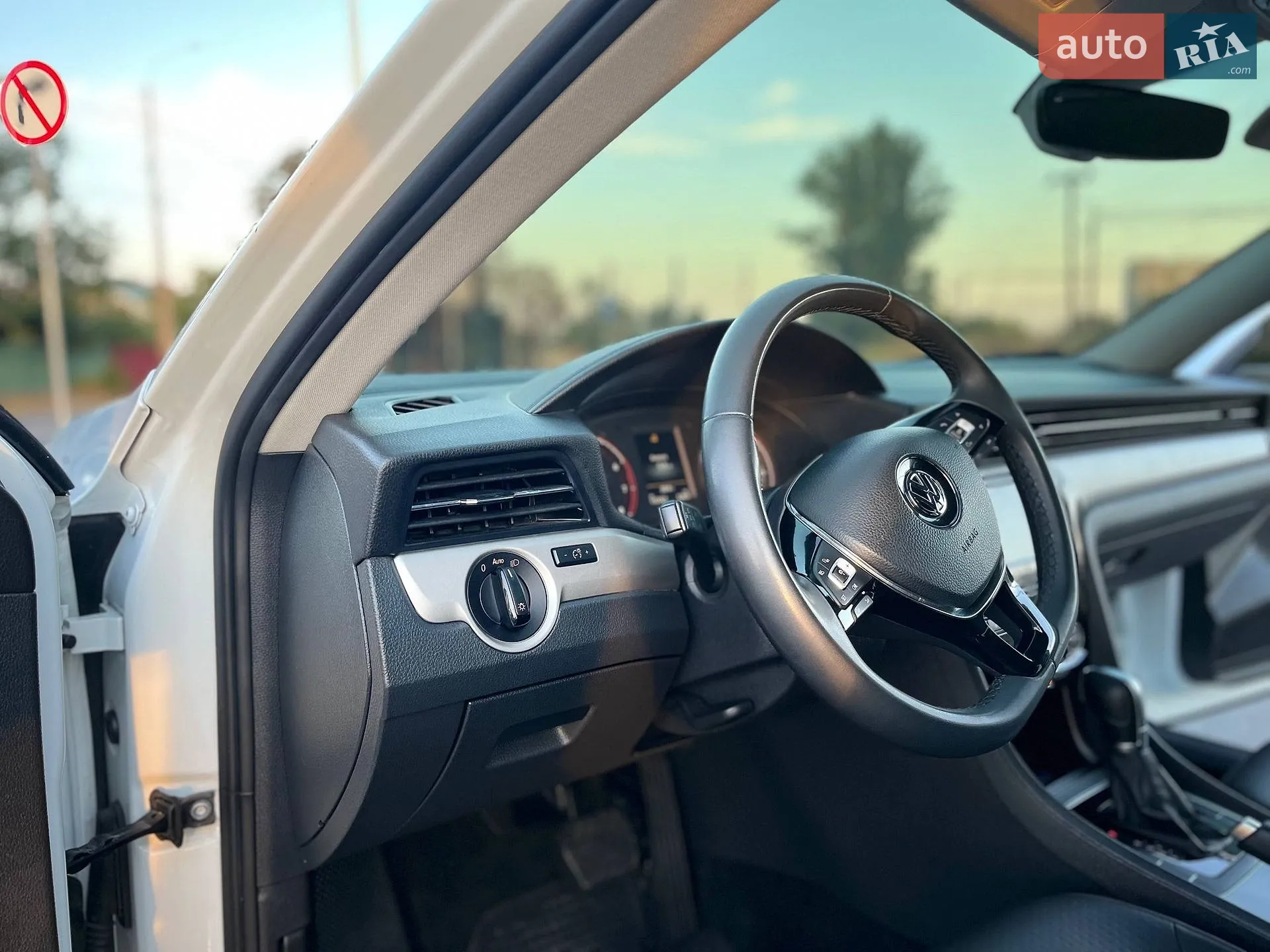 2020 Volkswagen Passat - мініатюра 10