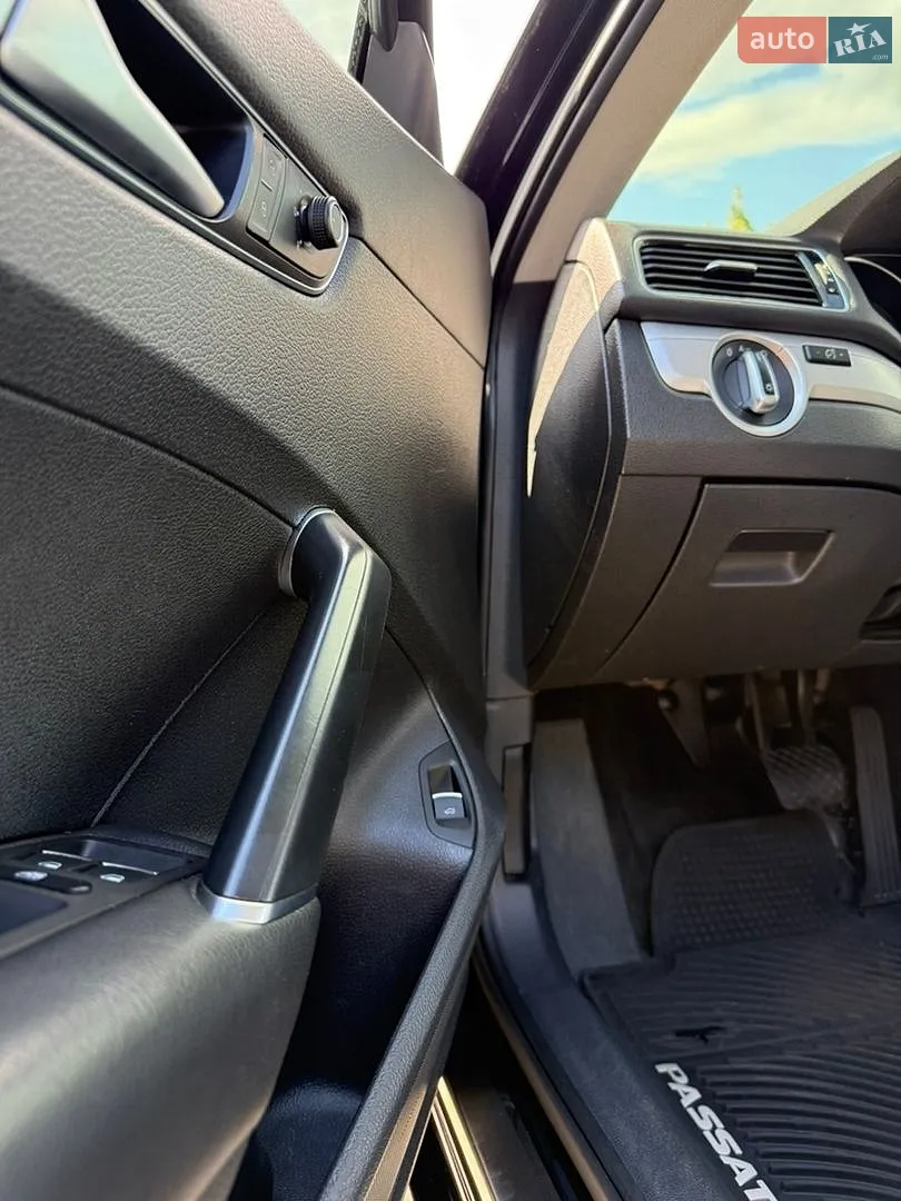 2016 Volkswagen Passat - мініатюра 6
