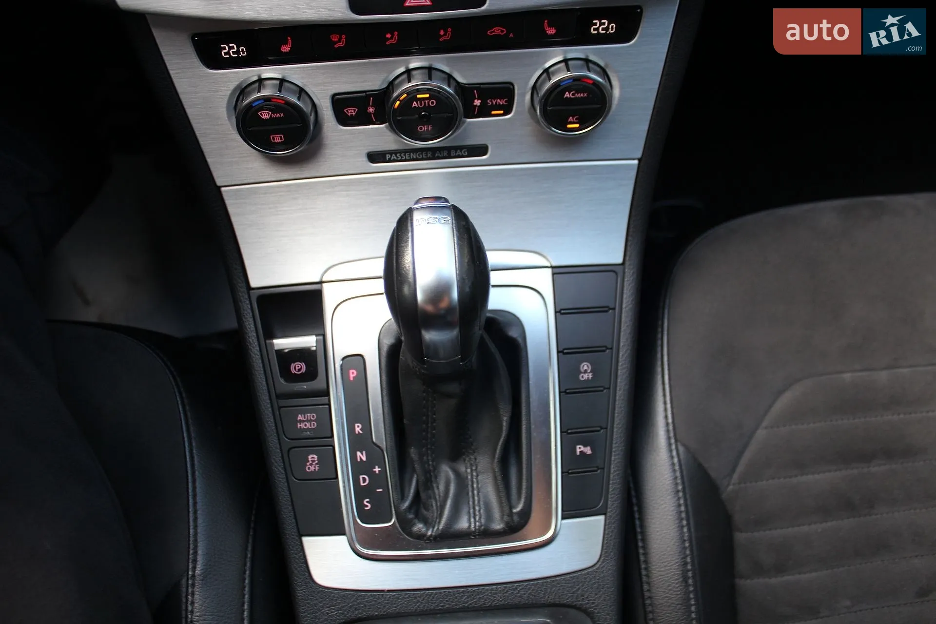 2011 Volkswagen Passat - мініатюра 28
