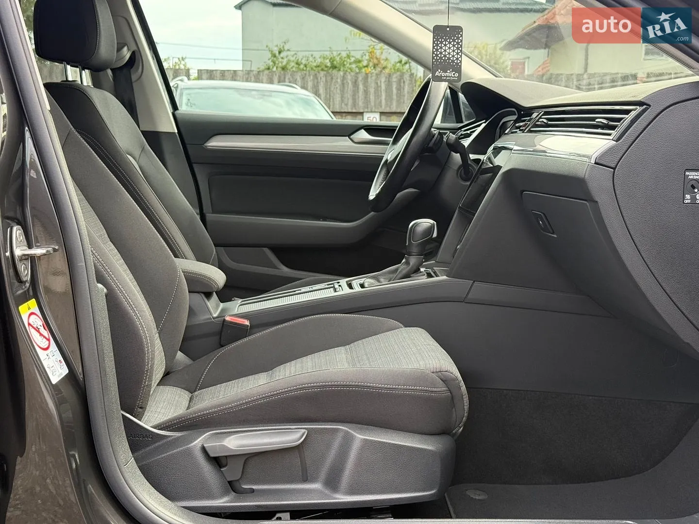2021 Volkswagen Passat - мініатюра 43