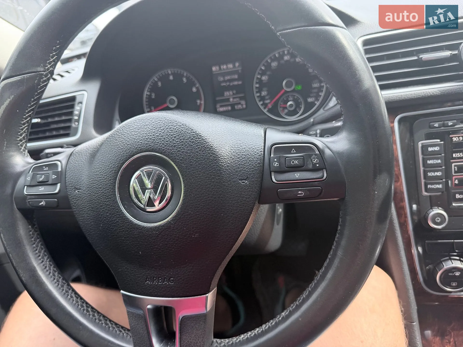 2012 Volkswagen Passat - мініатюра 29