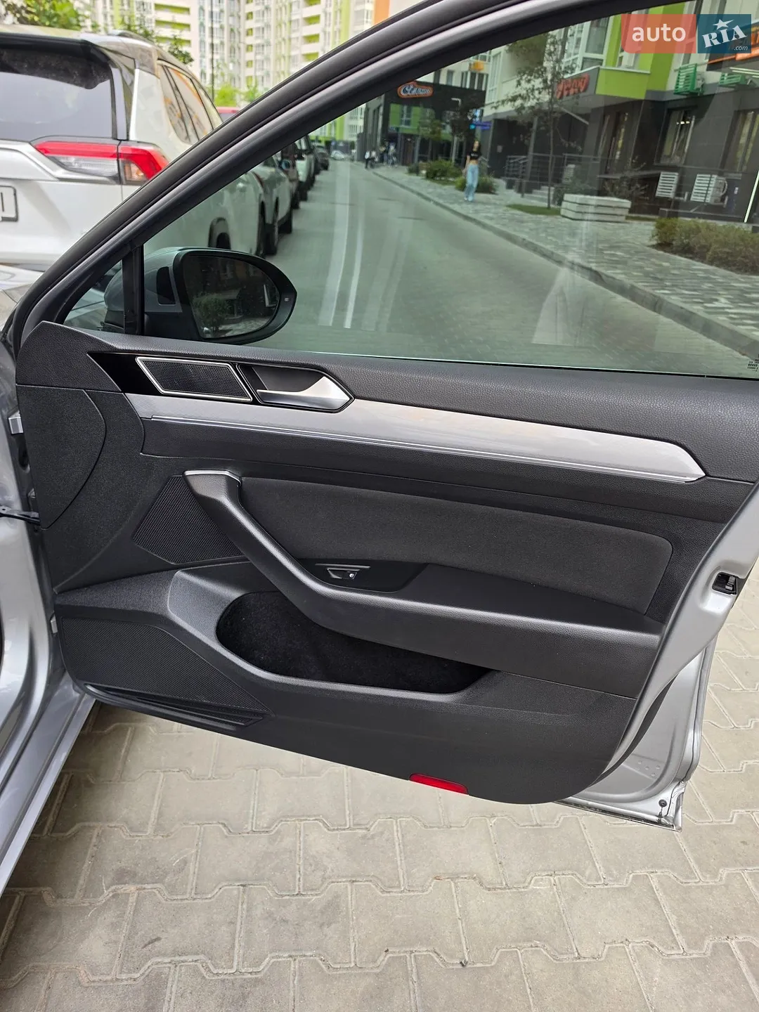 2019 Volkswagen Passat - мініатюра 17