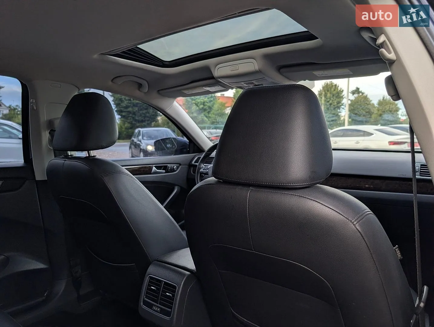 2015 Volkswagen Passat - мініатюра 45