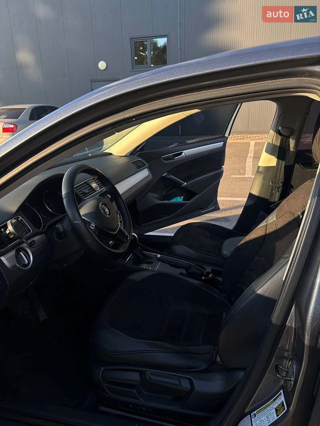 2016 Volkswagen Passat - мініатюра 12