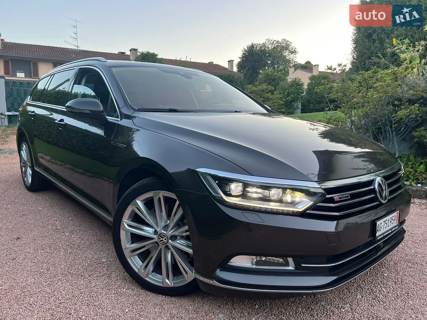 2016 Volkswagen Passat - мініатюра 9