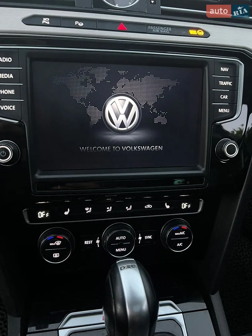 2016 Volkswagen Passat - мініатюра 24