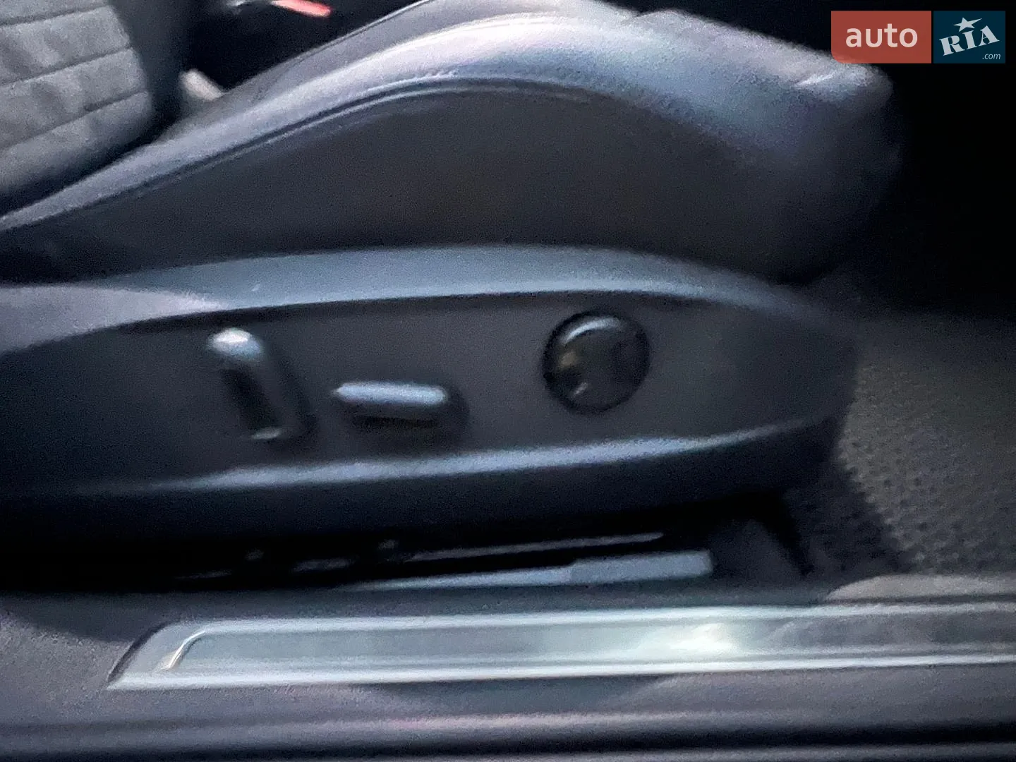 2016 Volkswagen Passat - мініатюра 42
