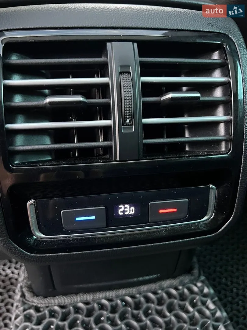 2016 Volkswagen Passat - мініатюра 100