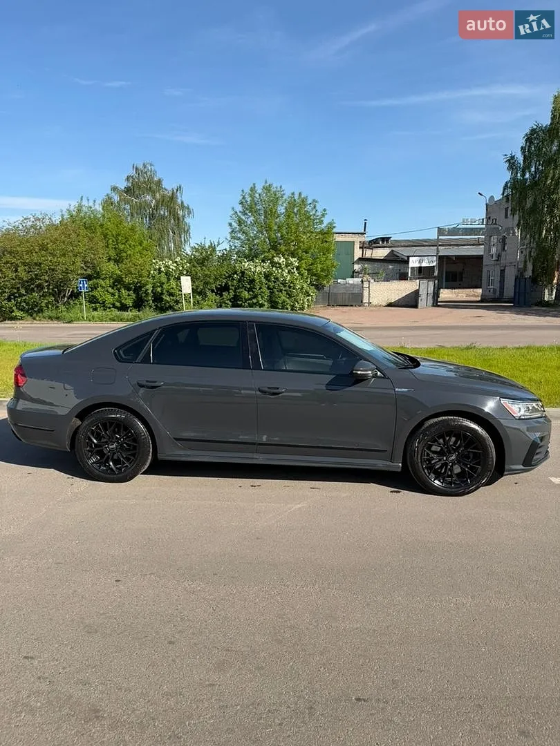 2016 Volkswagen Passat - мініатюра 4