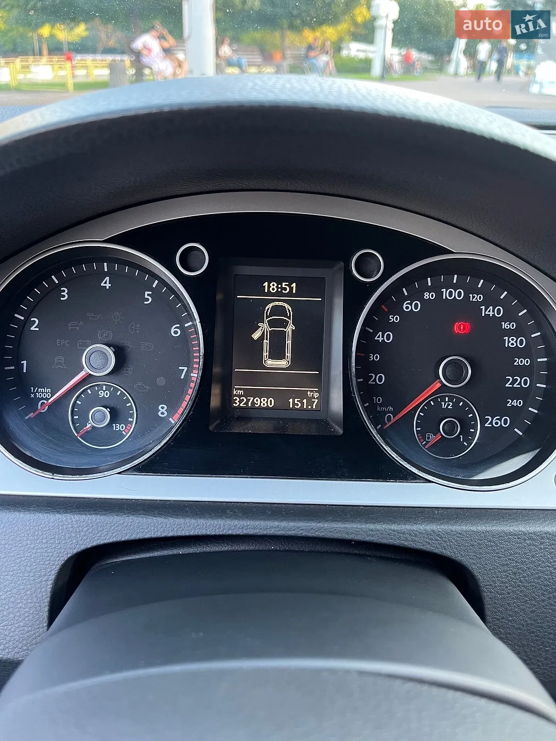 2010 Volkswagen Passat - мініатюра 9