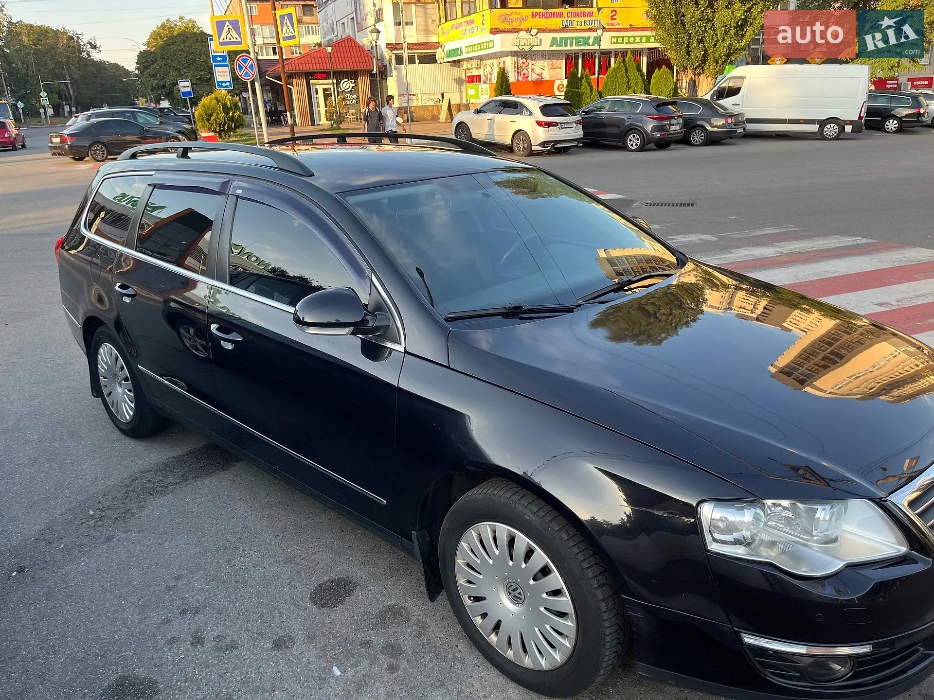 2010 Volkswagen Passat - мініатюра 2