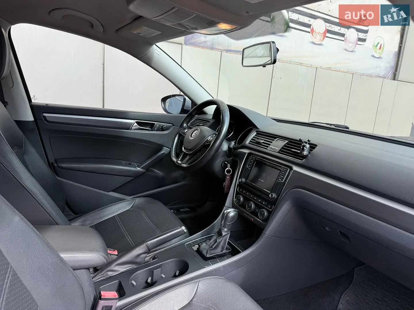 2017 Volkswagen Passat - мініатюра 42