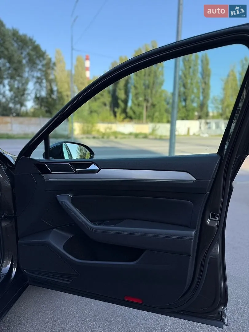2016 Volkswagen Passat - мініатюра 44