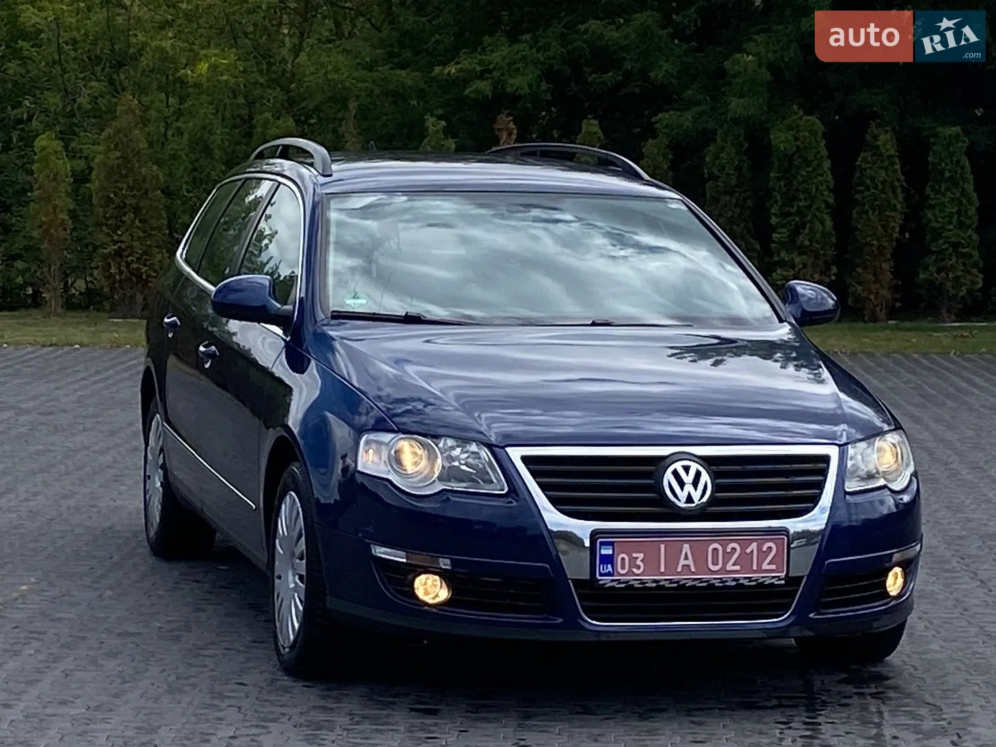 2010 Volkswagen Passat - мініатюра 3