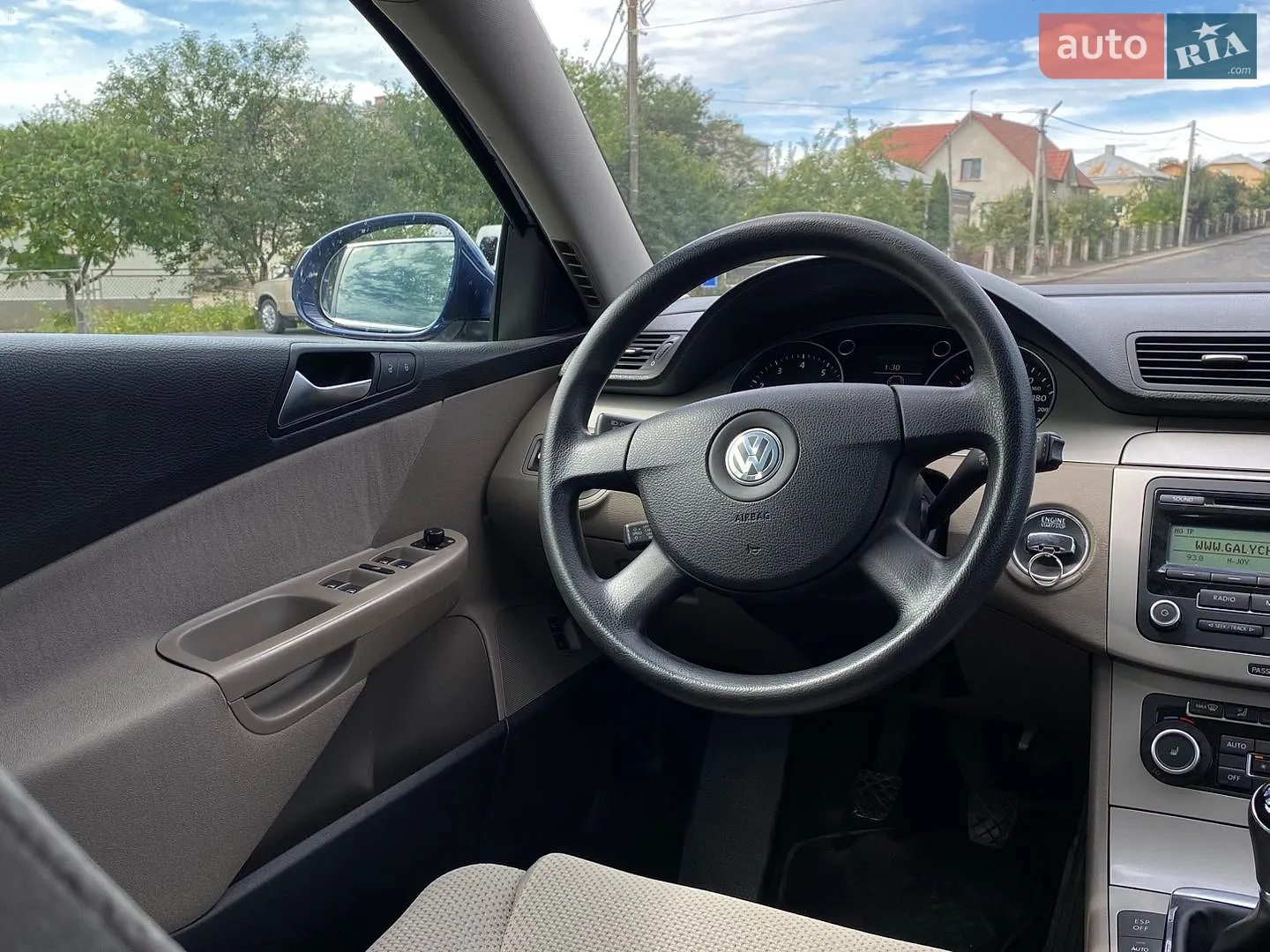 2010 Volkswagen Passat - мініатюра 16