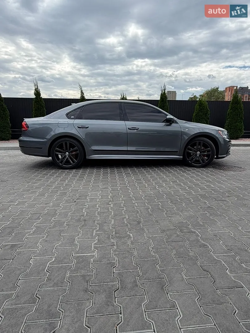 2016 Volkswagen Passat - мініатюра 9