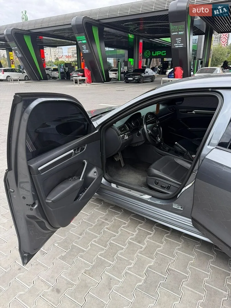 2016 Volkswagen Passat - мініатюра 11
