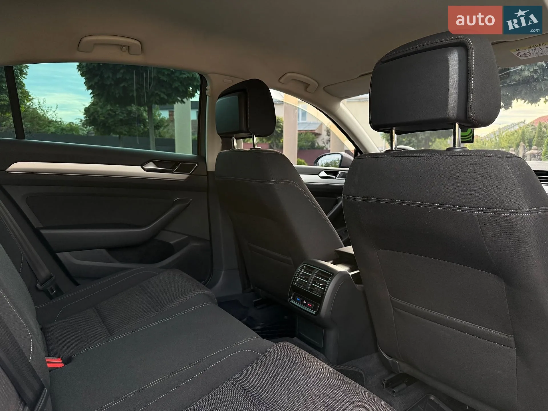 2016 Volkswagen Passat - мініатюра 66