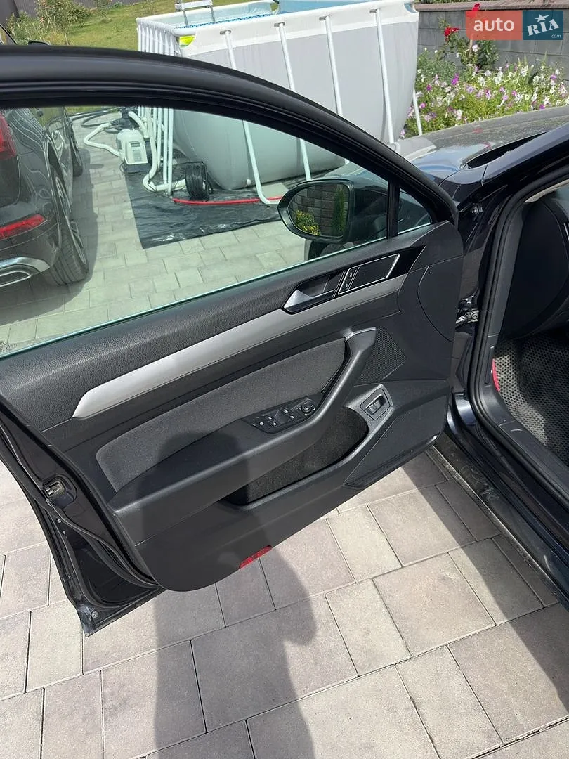 2017 Volkswagen Passat - мініатюра 21