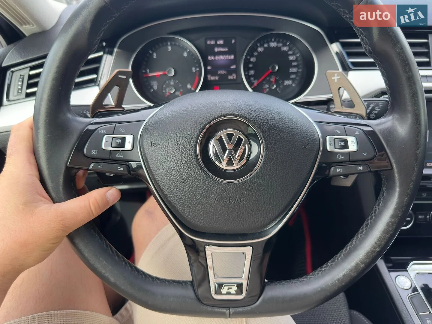 2017 Volkswagen Passat - мініатюра 25