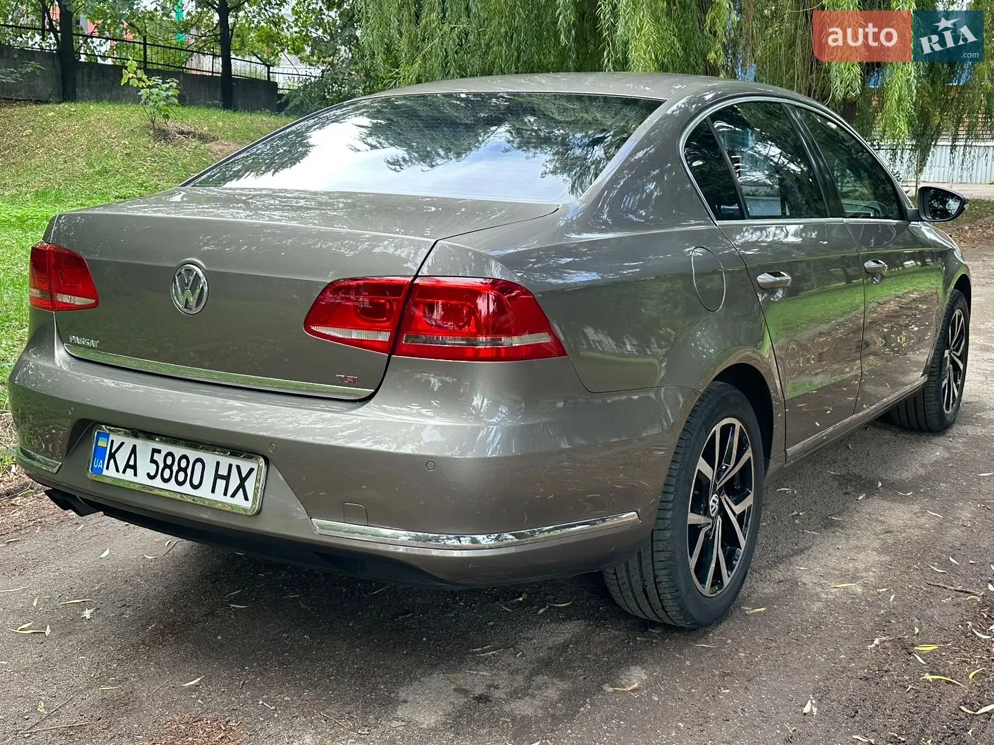 2011 Volkswagen Passat - мініатюра 19
