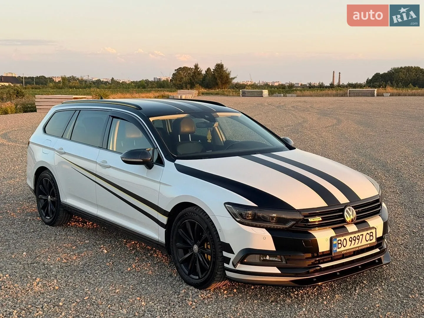 2015 Volkswagen Passat - мініатюра 9