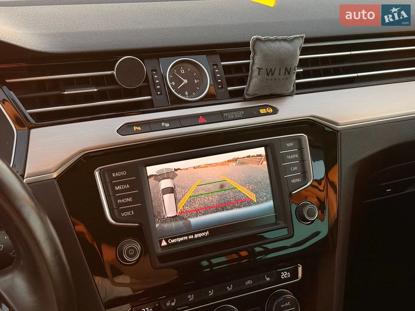 2015 Volkswagen Passat - мініатюра 29