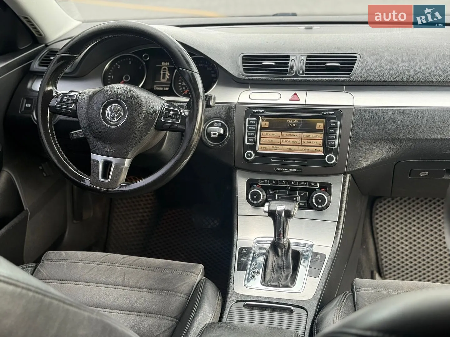 2010 Volkswagen Passat - мініатюра 10