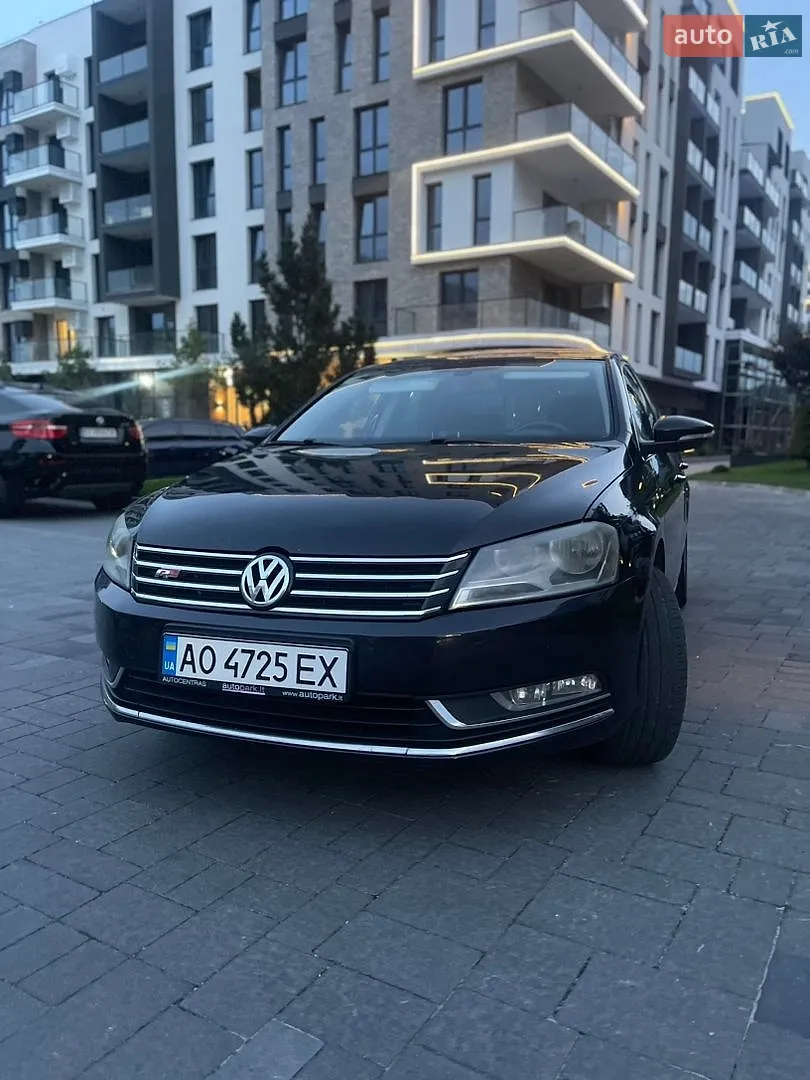 2012 Volkswagen Passat - мініатюра 2