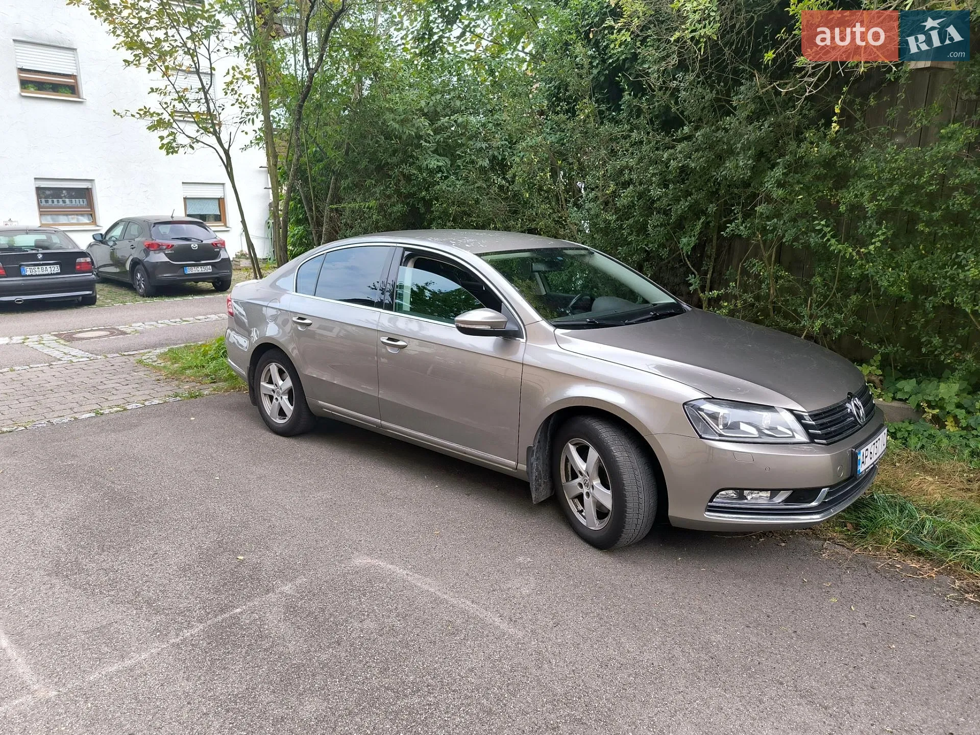 2012 Volkswagen Passat - мініатюра 2