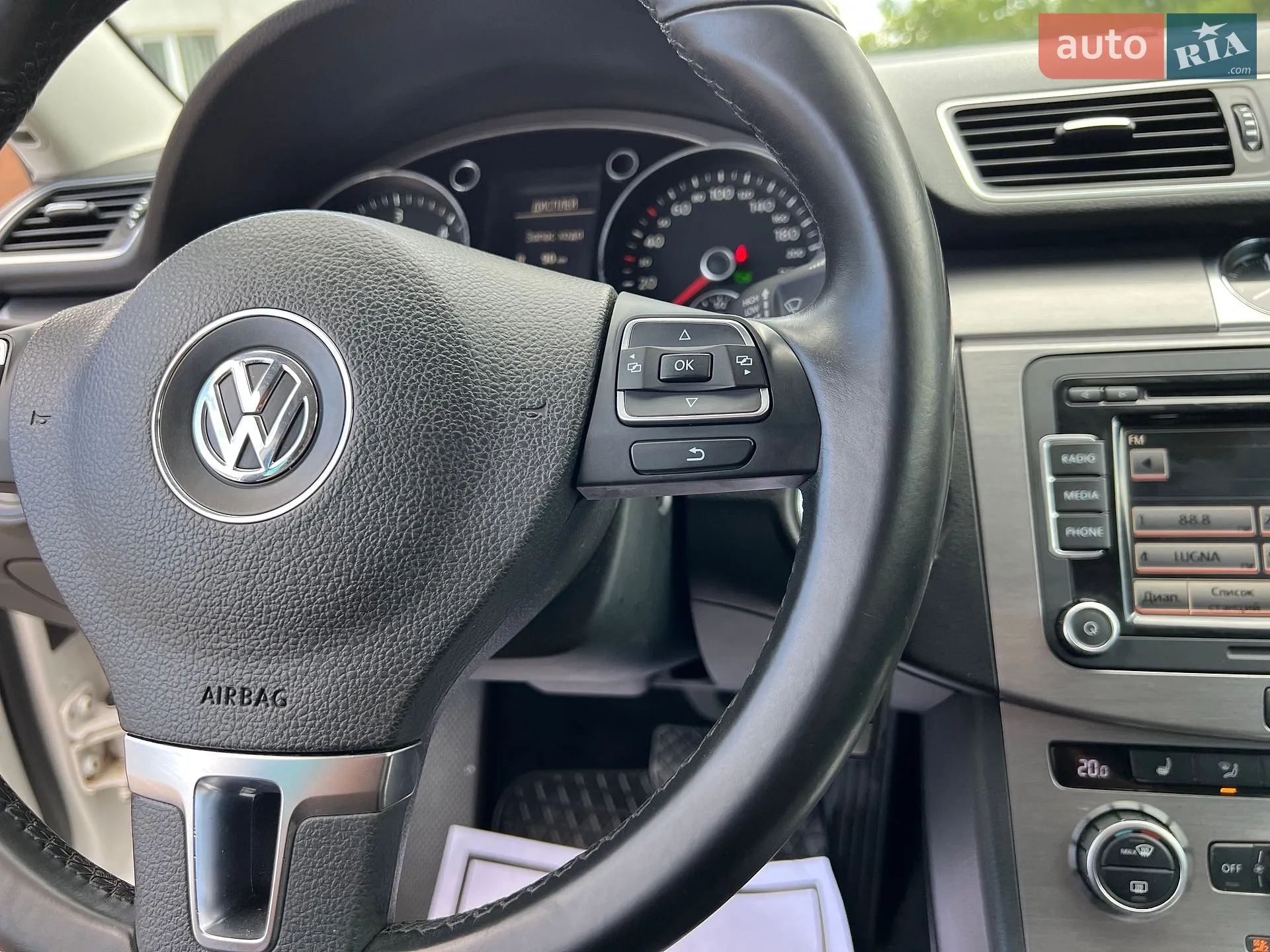 2014 Volkswagen Passat - мініатюра 75