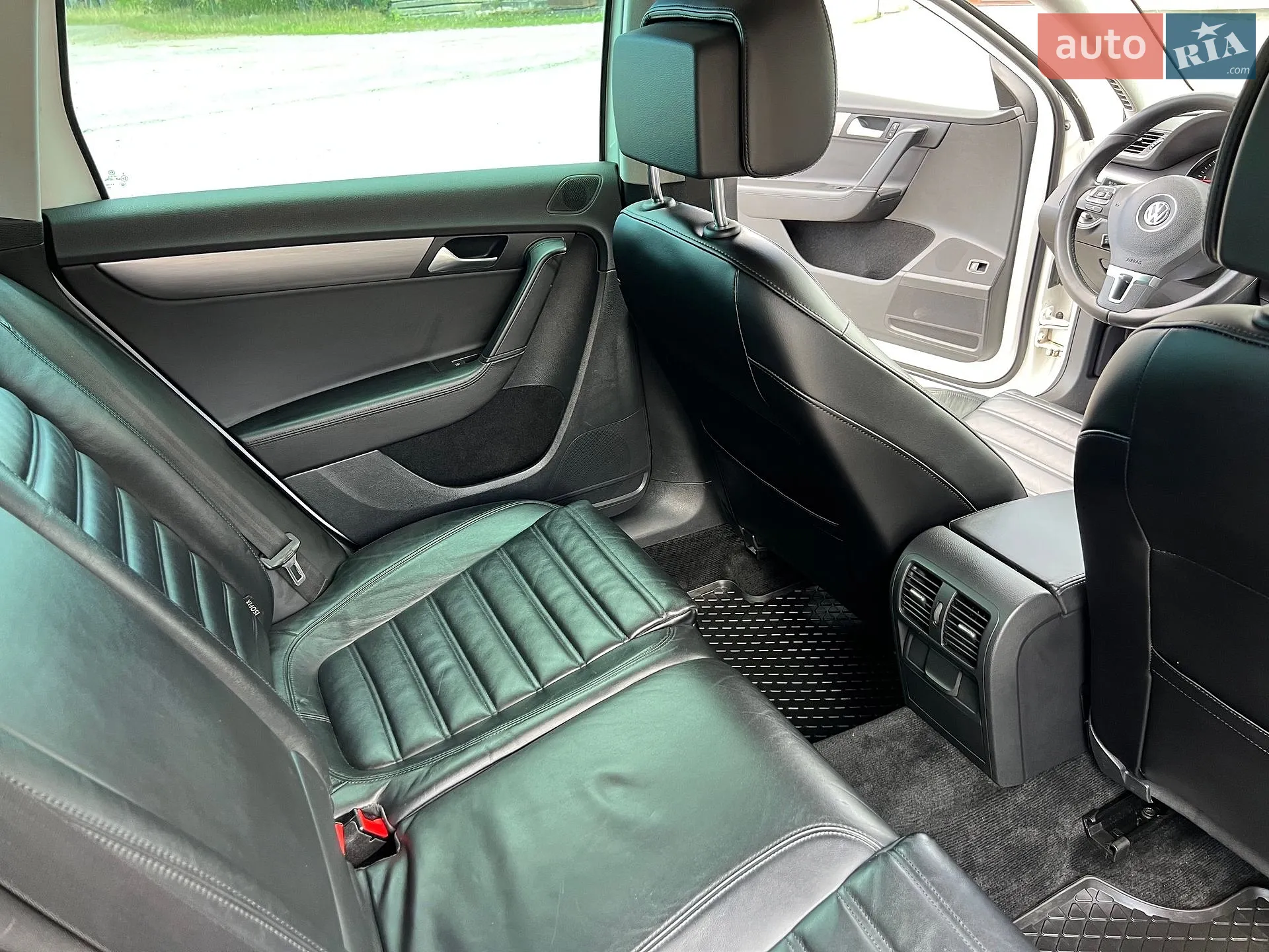 2014 Volkswagen Passat - мініатюра 93