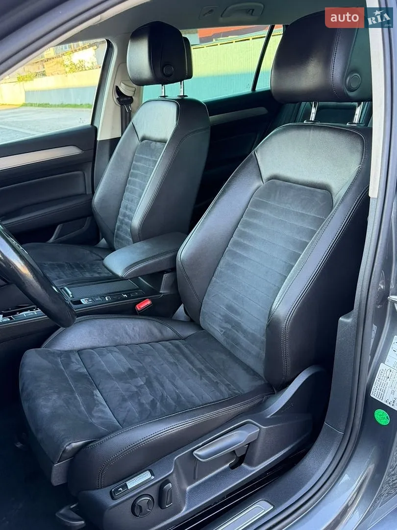 2017 Volkswagen Passat - мініатюра 22