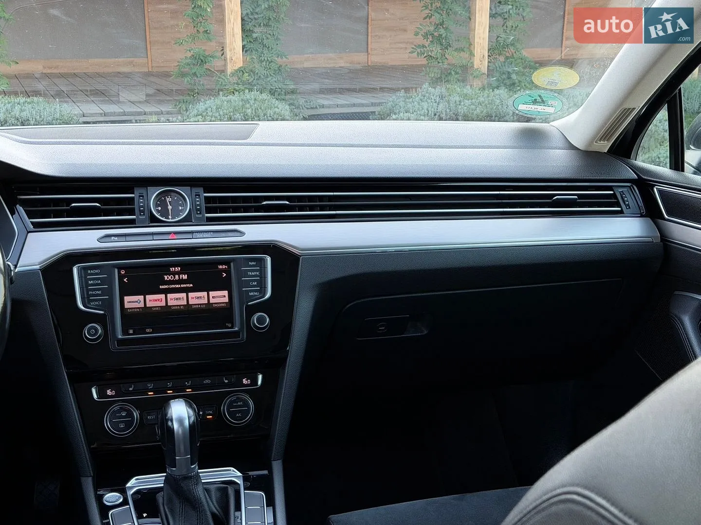 2017 Volkswagen Passat - мініатюра 48