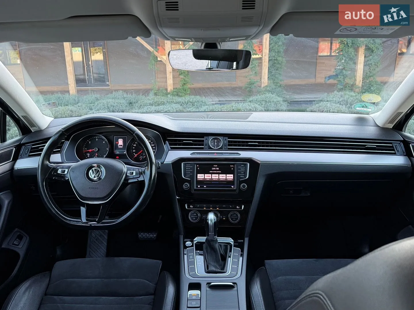 2017 Volkswagen Passat - мініатюра 50