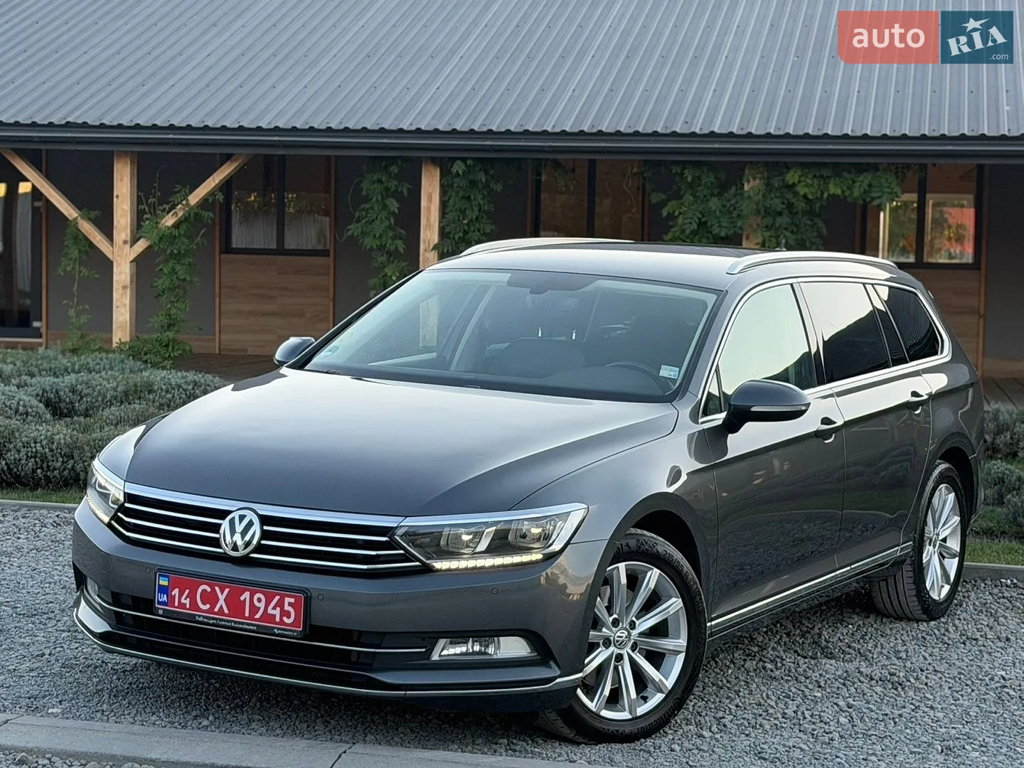 2017 Volkswagen Passat - мініатюра 101