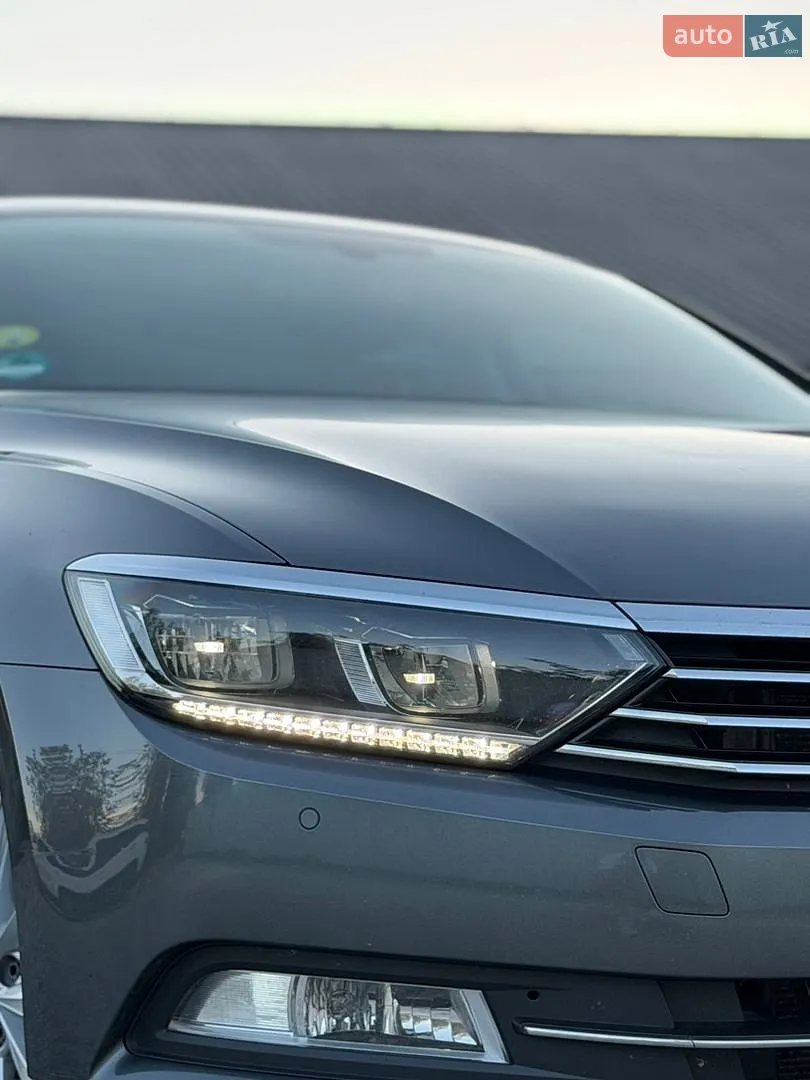 2017 Volkswagen Passat - мініатюра 125